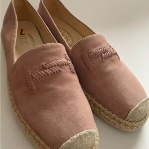 🌷🌷🌷 Tod's pink suede espadrilles Size 7 US/ 37 European